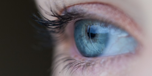 Não podemos continuar cegos espiritualmente