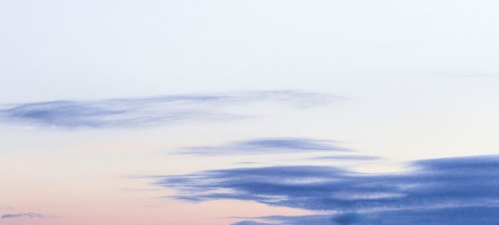 Feliz por ver e ouvir