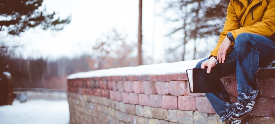 A fim de orar sozinho