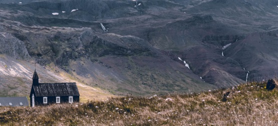 Entre fazer o mal e não fazer o bem