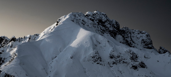 Nem só de pão, só ao Senhor e não O tentarás